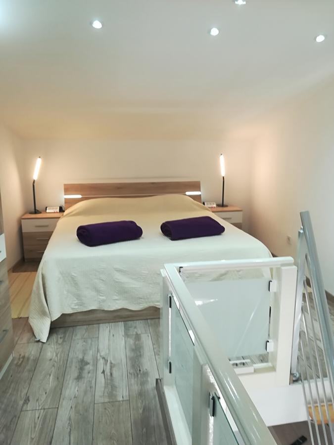 Apartments Vrime Biograd Na Moru Exterior photo